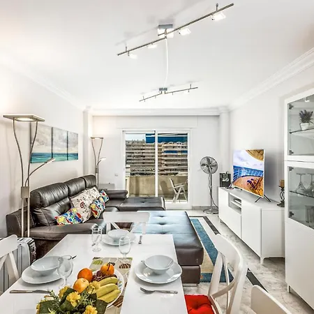 1 Bedroom Cozy In Apartment